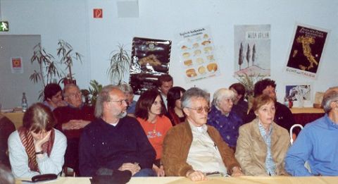 Lustiger Veranstaltung Zuschauer